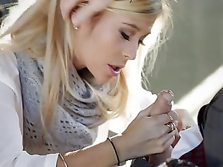 blowjob babe blonde